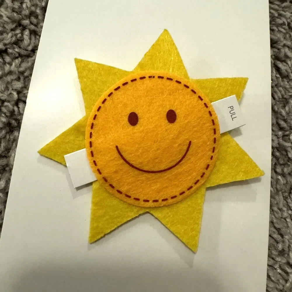 Hallmark Gift Trim Clip On Smiling Sun Sunshine Presents Scrapbooking 4 PACK NEW